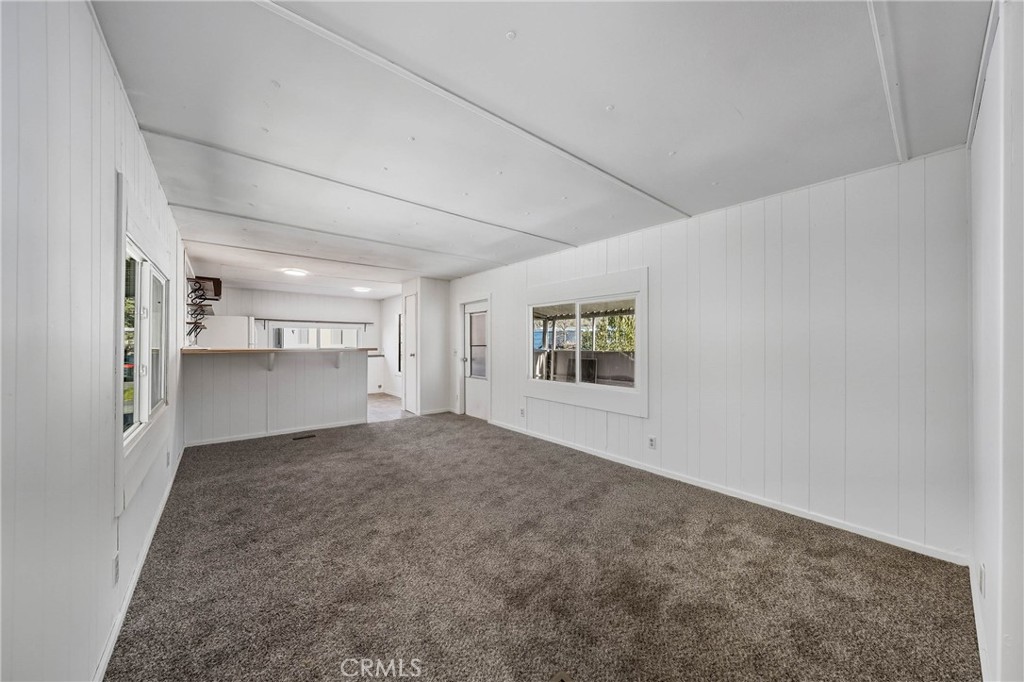 5890 E Highway 20 16 Property Photo 20