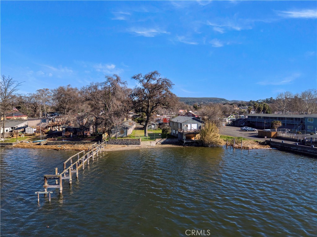 14151 Lakeshore Property Photo 3