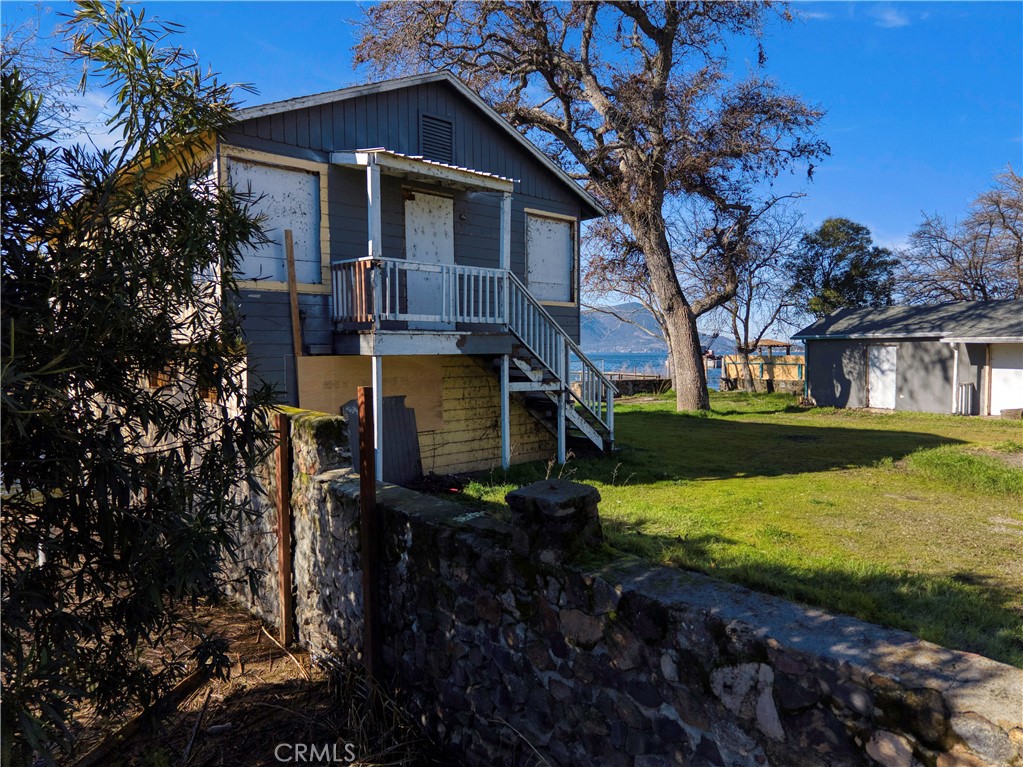 14151 Lakeshore Property Photo 14