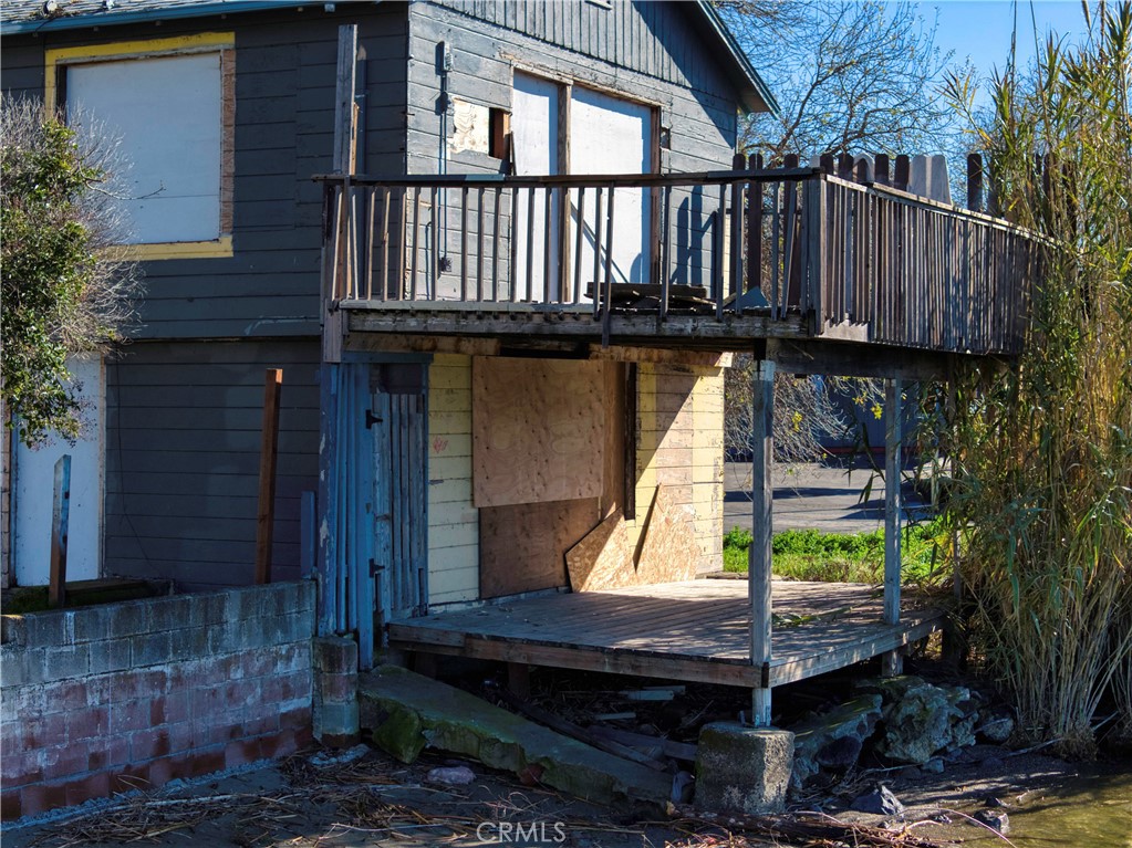 14151 Lakeshore Property Photo 23