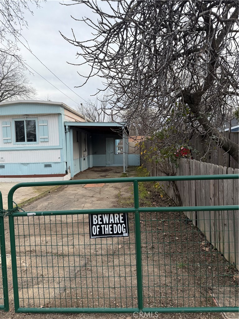 14707 Walnut Avenue Property Photo 9