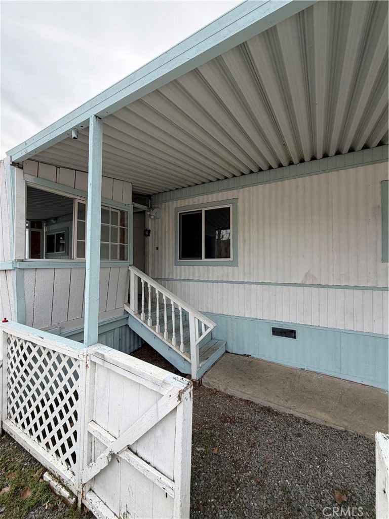 14707 Walnut Avenue Property Photo 14