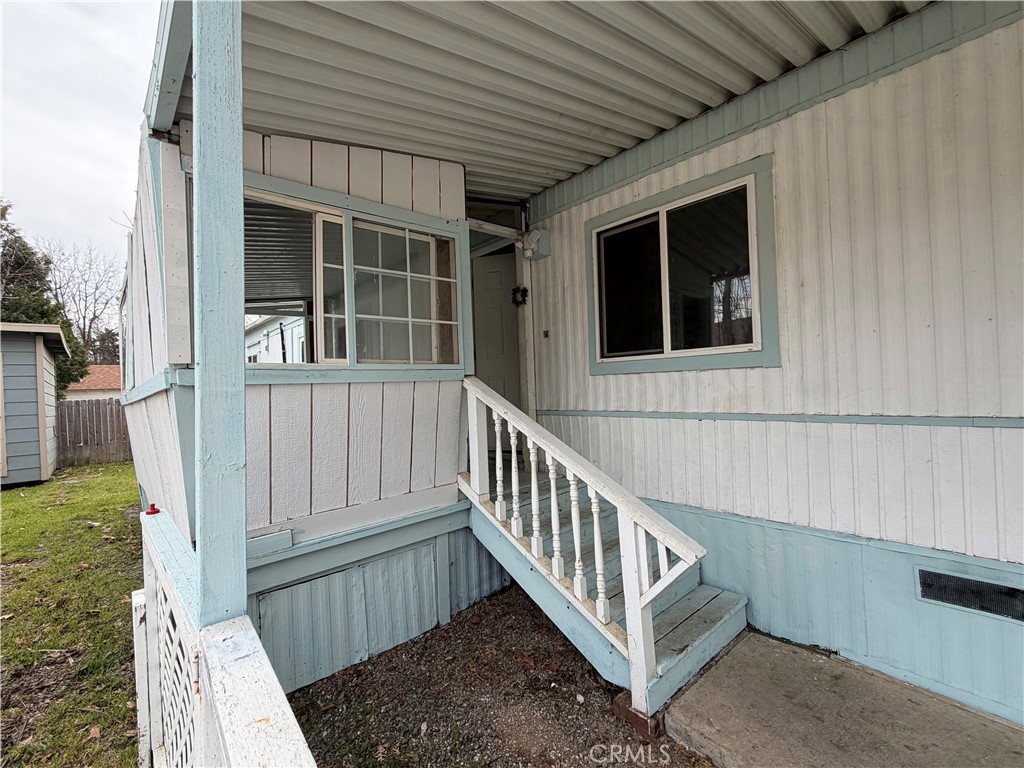 14707 Walnut Avenue Property Photo 15