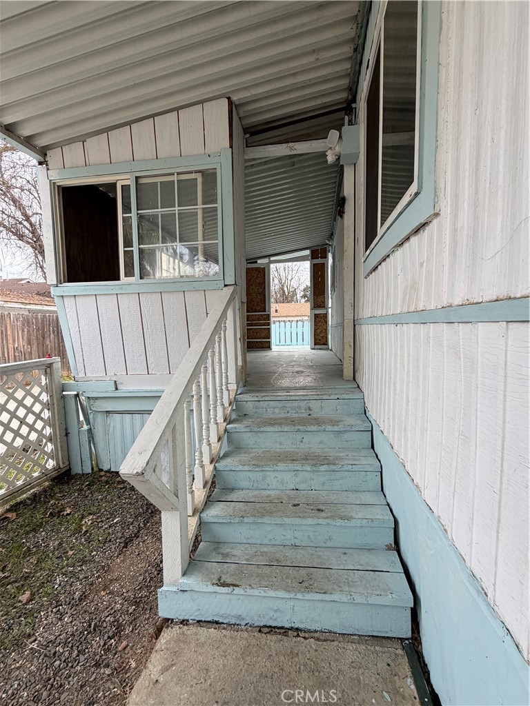 14707 Walnut Avenue Property Photo 17