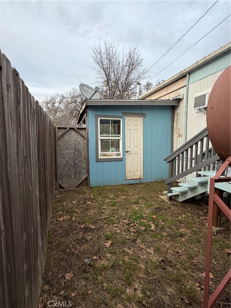 14707 Walnut Avenue Property Photo 40