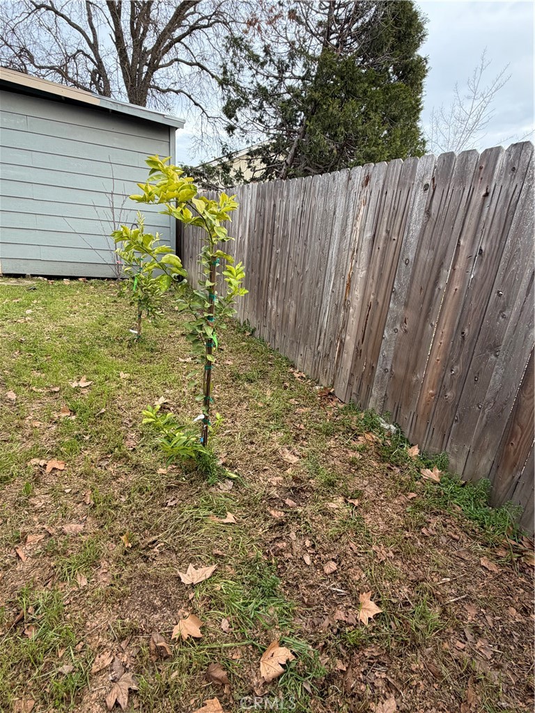 14707 Walnut Avenue Property Photo 43