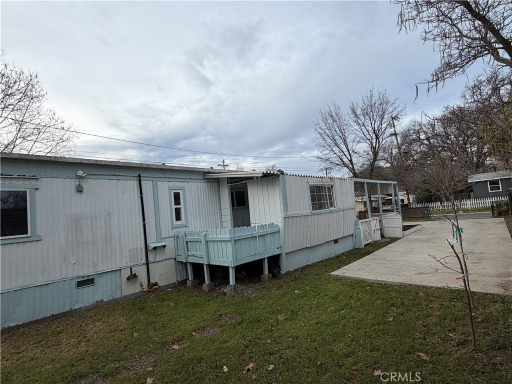 14707 Walnut Avenue Property Photo 48