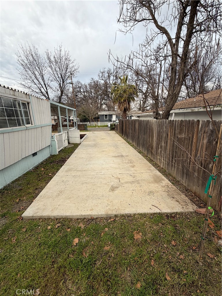 14707 Walnut Avenue Property Photo 57