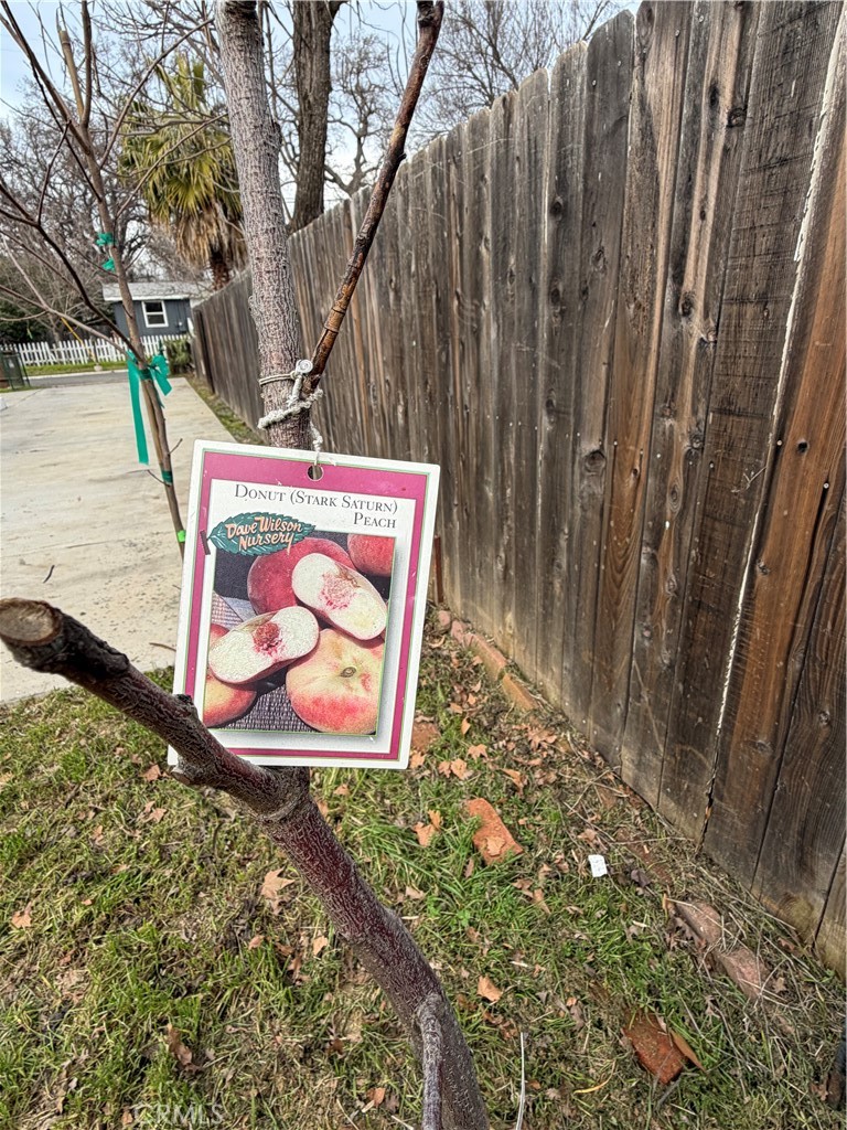 14707 Walnut Avenue Property Photo 64