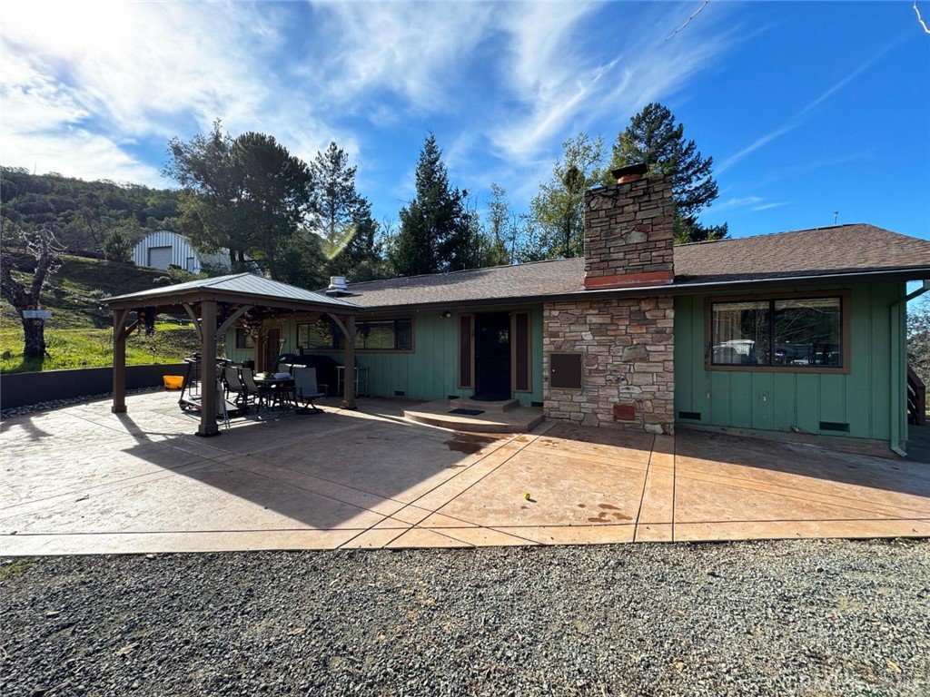 8411 Highway 175 Property Photo 1