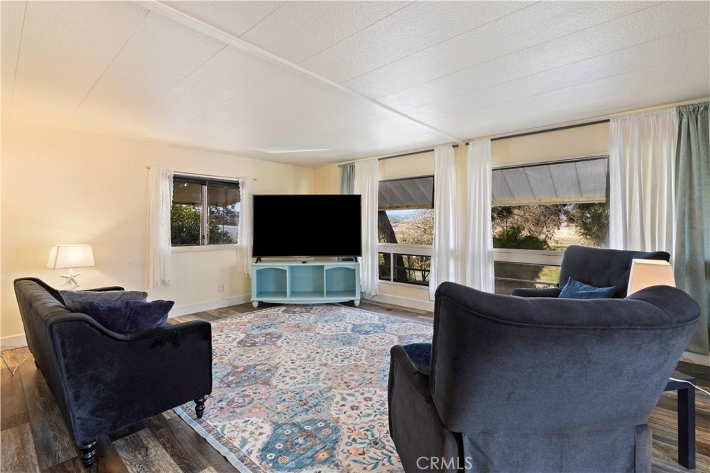 6984 Hammond Property Photo 7