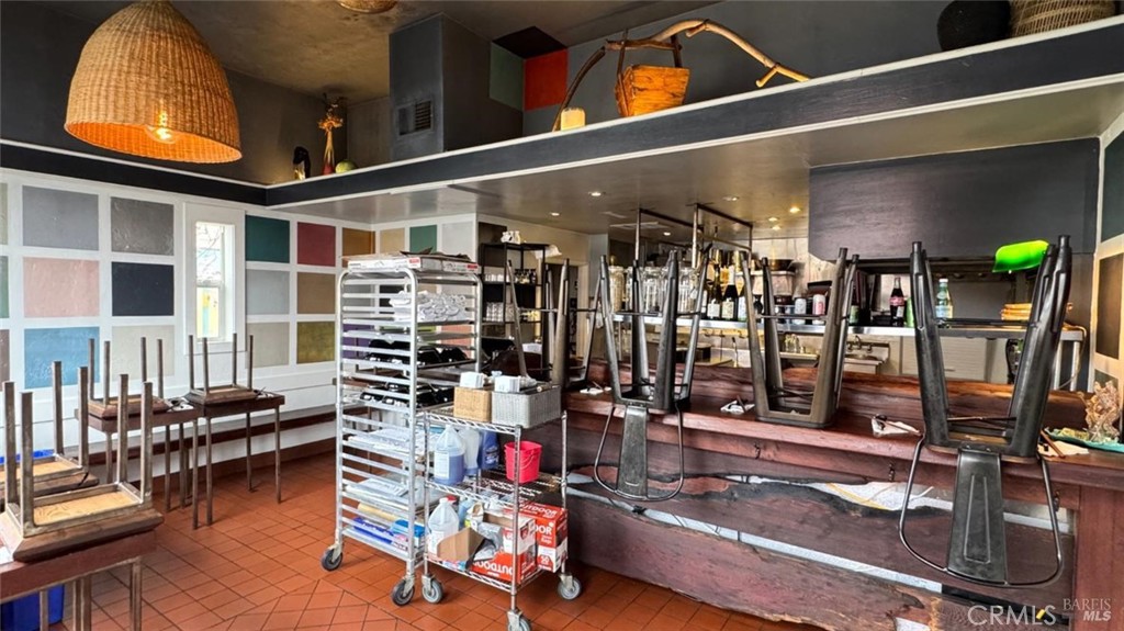 35 E Commercial Property Photo 2