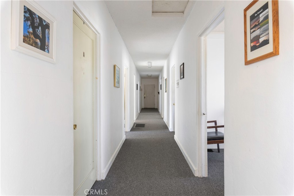 301 N Forbes Street Property Photo 9