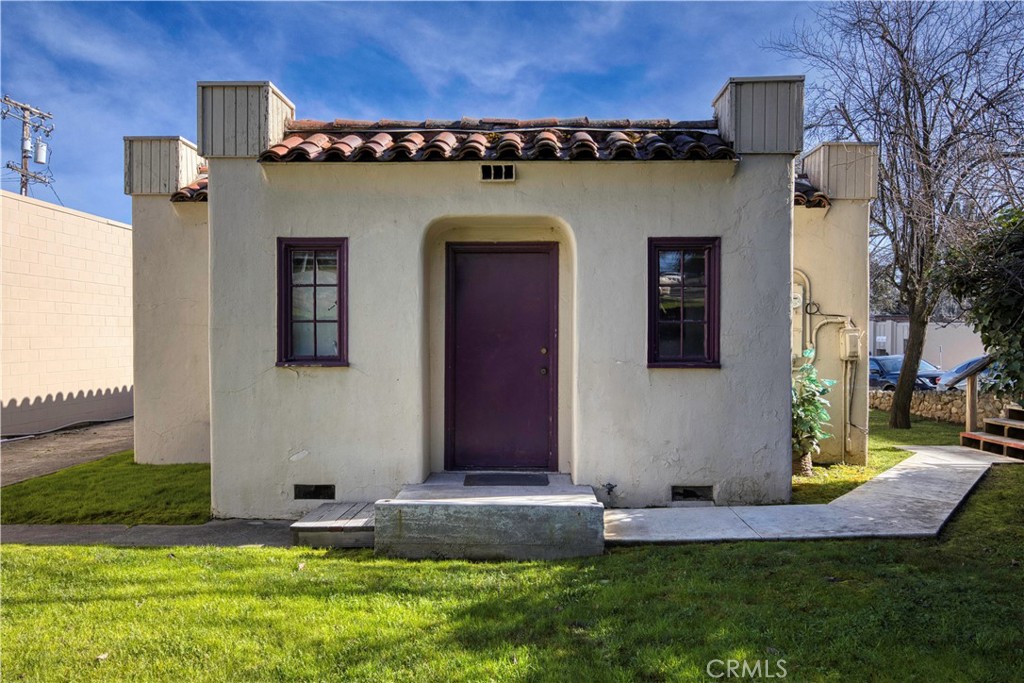 301 N Forbes Street Property Photo 17