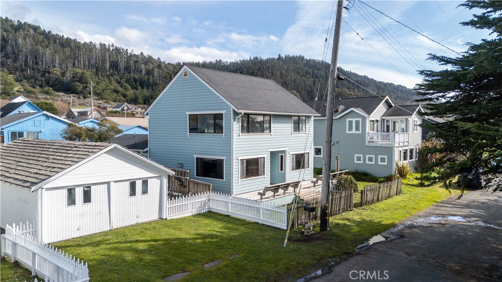 37043 Omega Property Photo 2