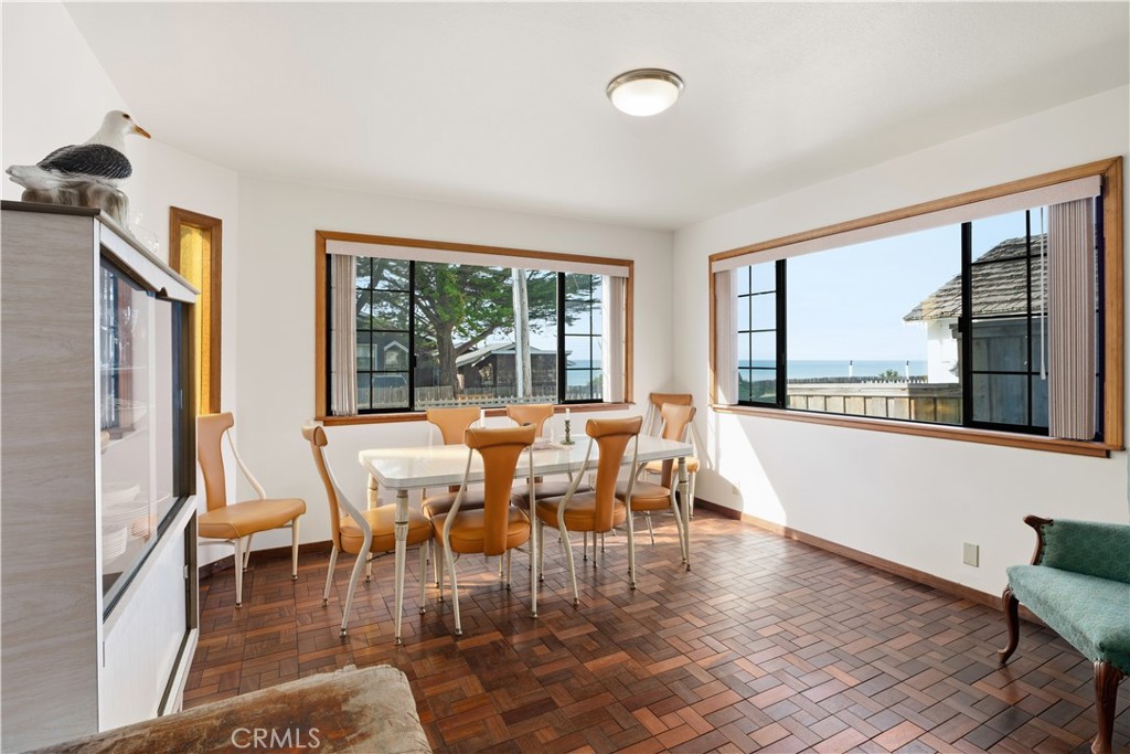 37043 Omega Property Photo 4