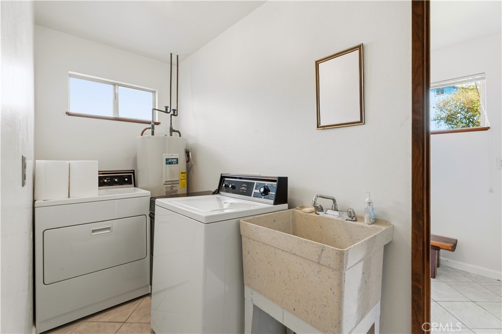 37043 Omega Property Photo 14