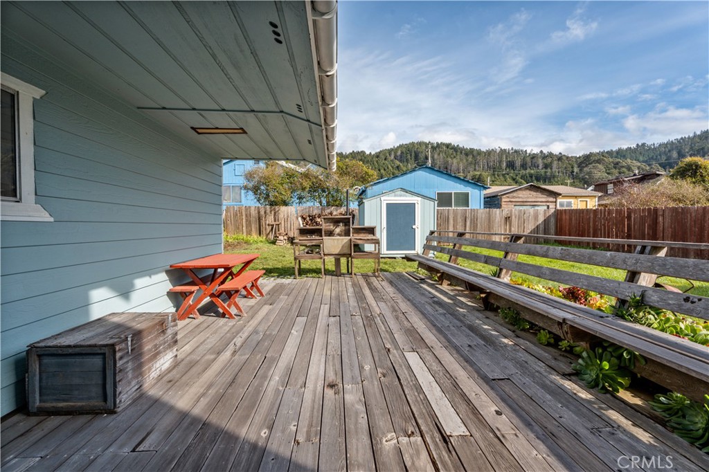 37043 Omega Property Photo 16