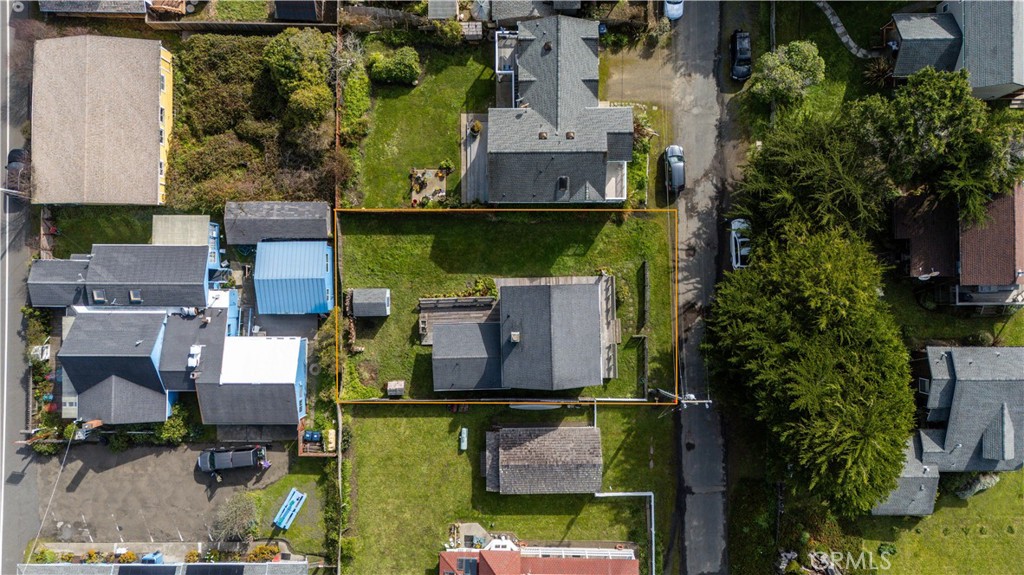 37043 Omega Property Photo 20