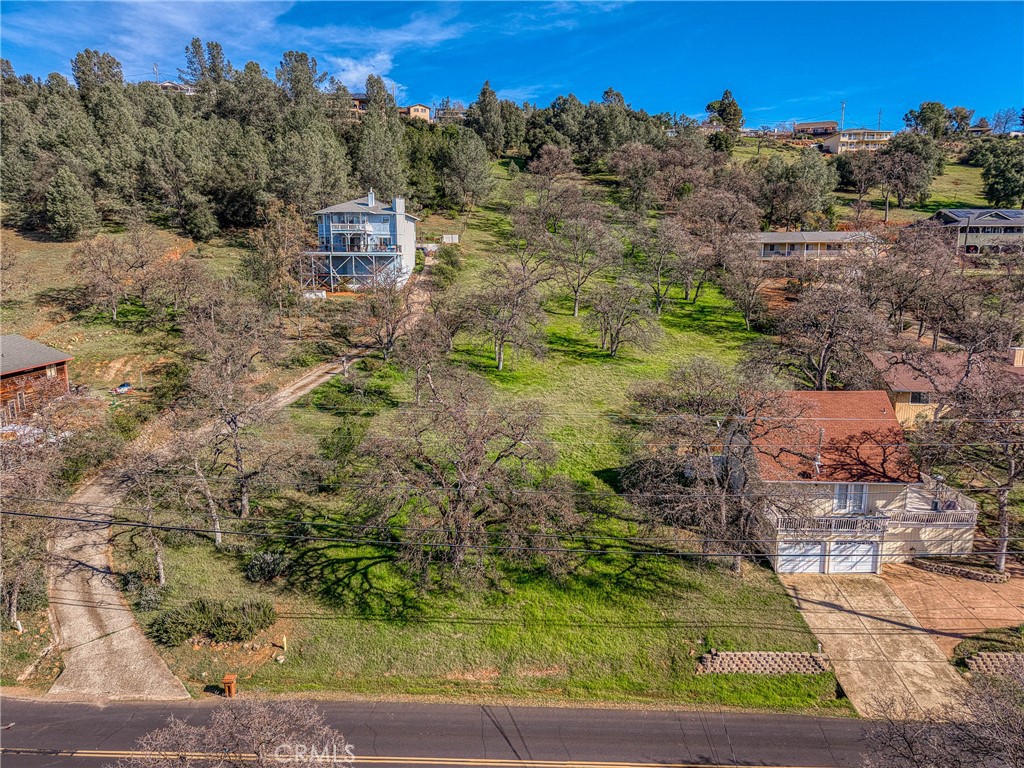 18954 Deer Hill Road Property Photo 6