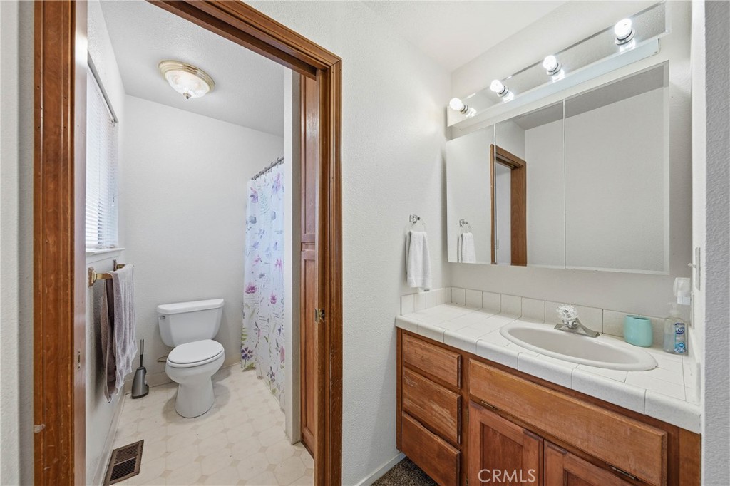 5088 Tenino Way Property Photo 38