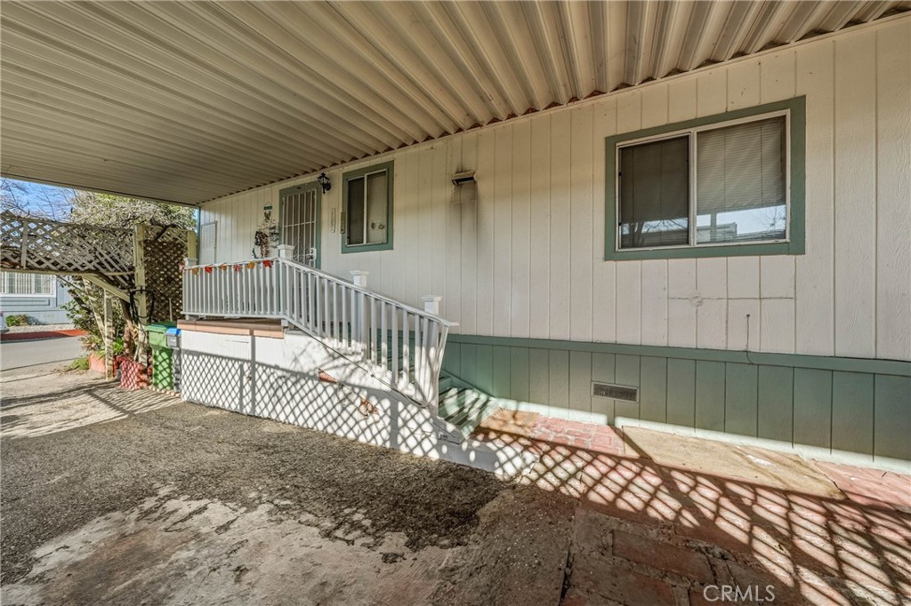 375 E State Highway 20 67 Property Photo 2