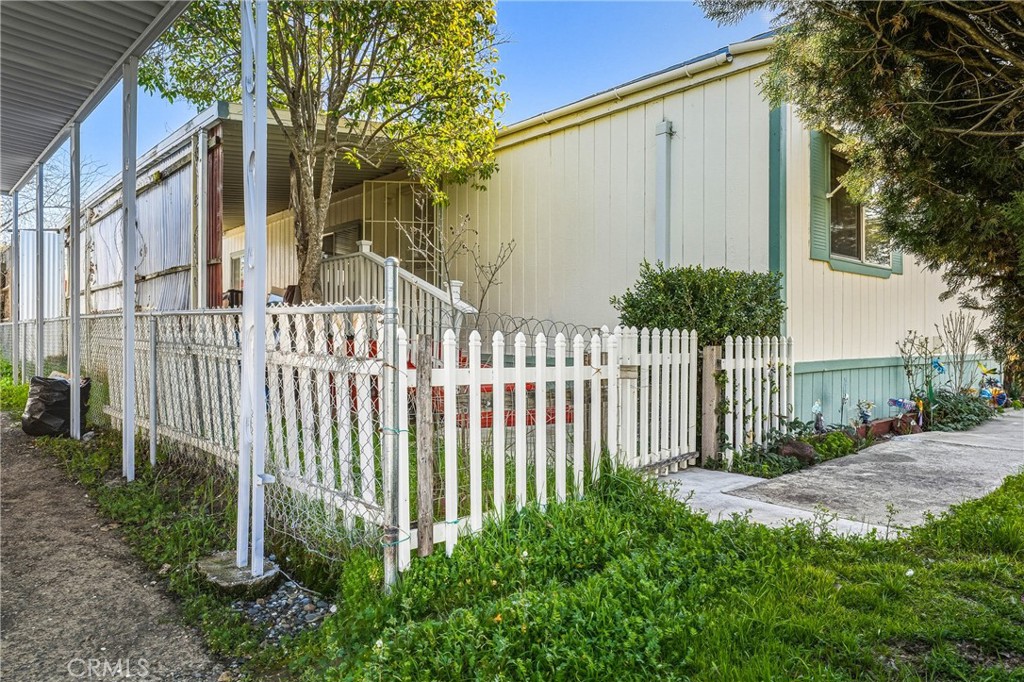 375 E State Highway 20 67 Property Photo 18
