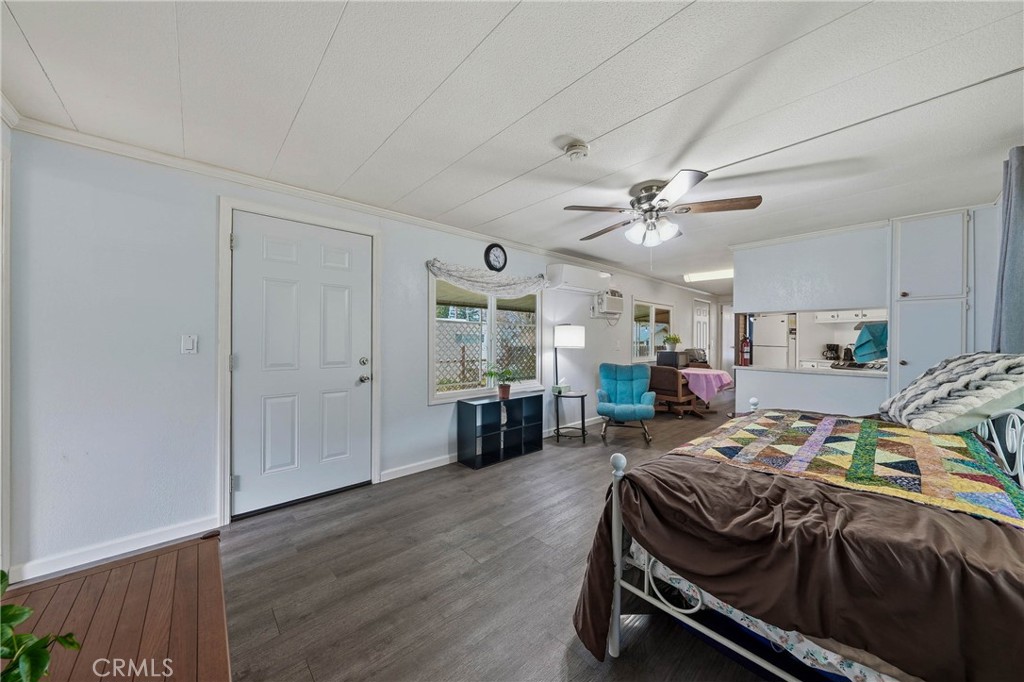 5890 E Highway 20 9 Property Photo 3