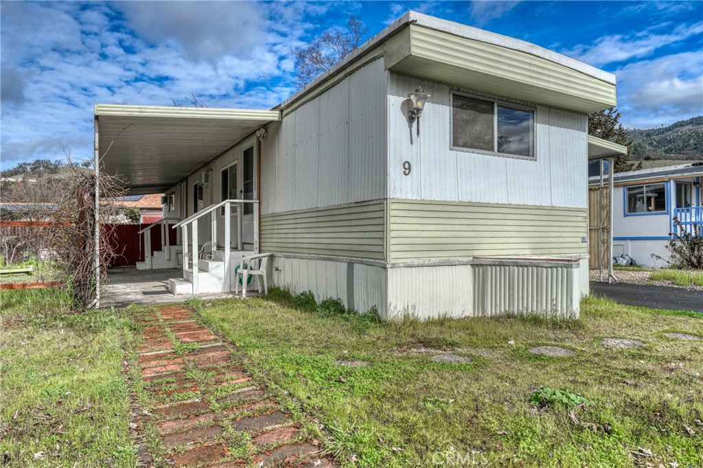 5890 E Highway 20 9 Property Photo 6