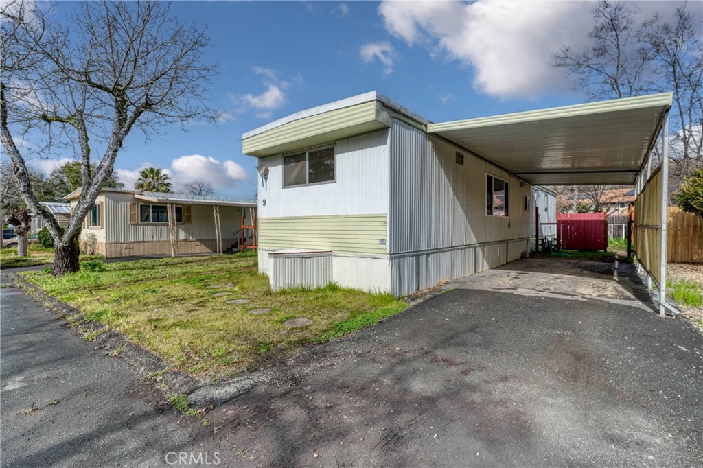 5890 E Highway 20 9 Property Photo 8