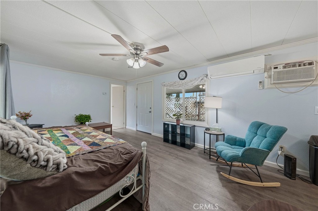 5890 E Highway 20 9 Property Photo 13