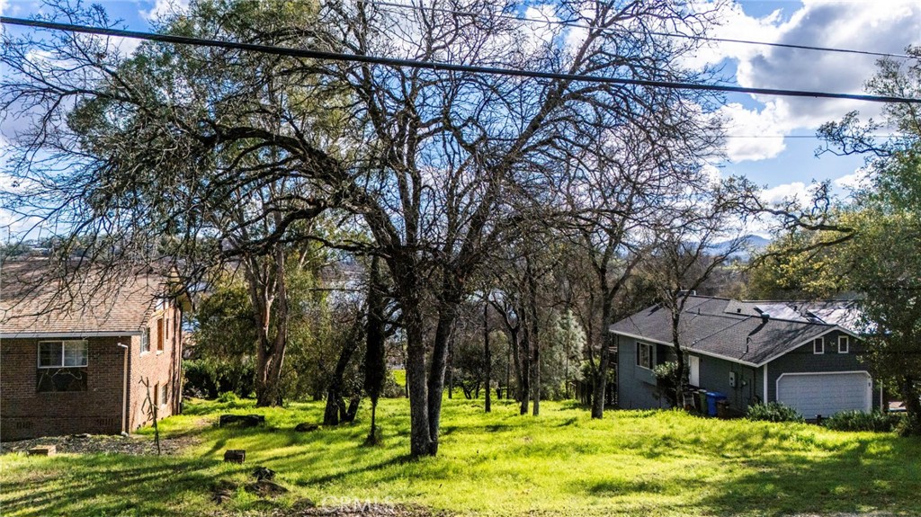 17682 Greenridge Property Photo 4