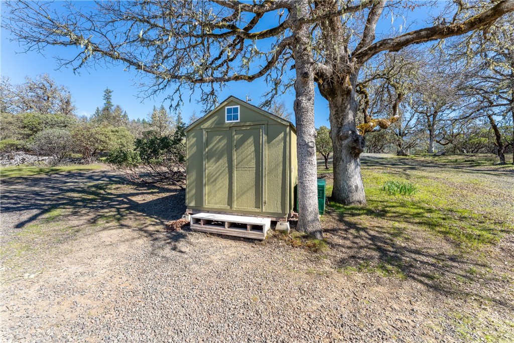 30429 Ridgewood Drive Property Photo 24
