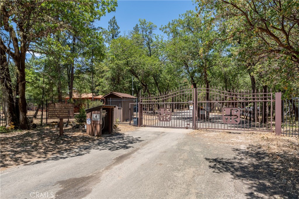 30429 Ridgewood Drive Property Photo 29