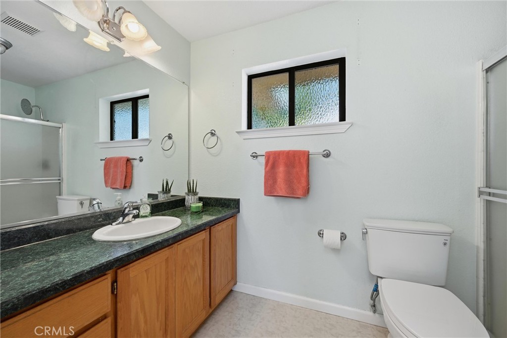 3469 Greenwood Property Photo 14