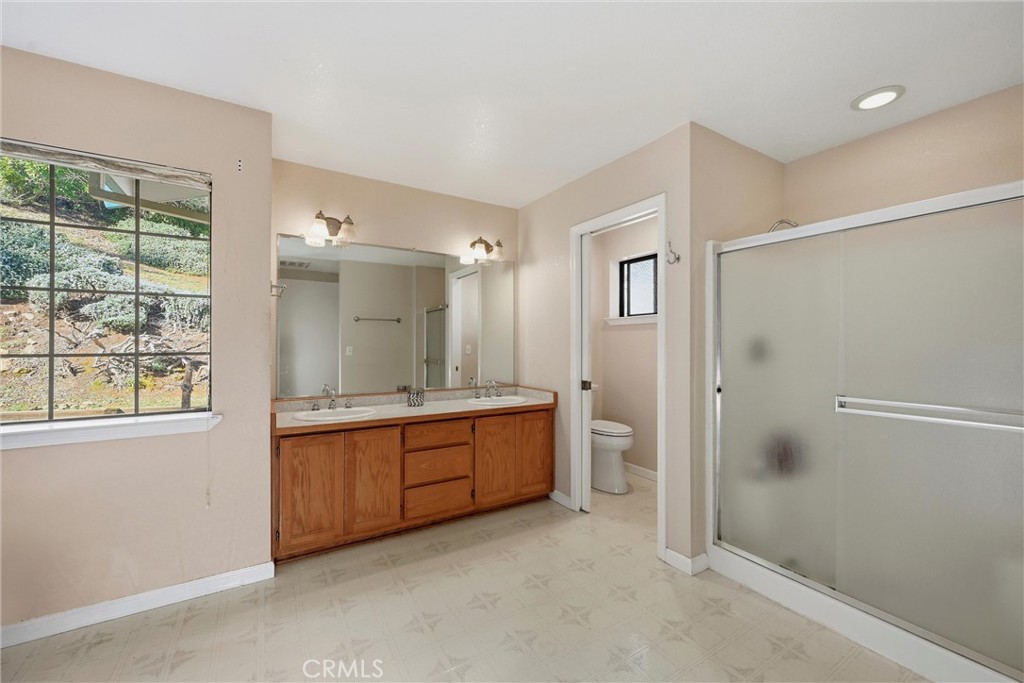 3469 Greenwood Property Photo 19