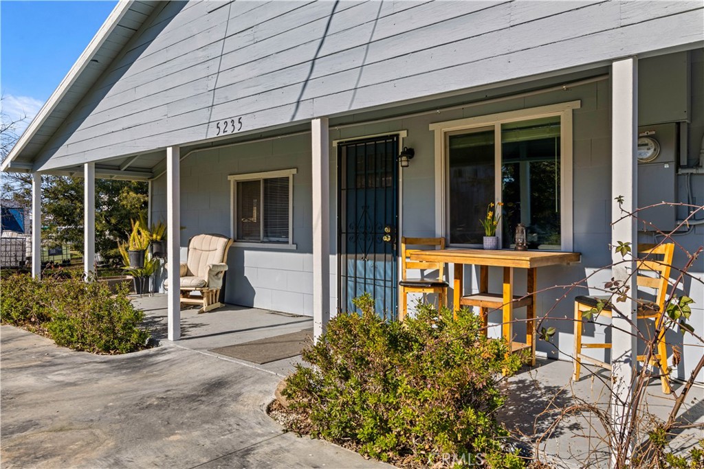 5235 Gaddy Property Photo 1