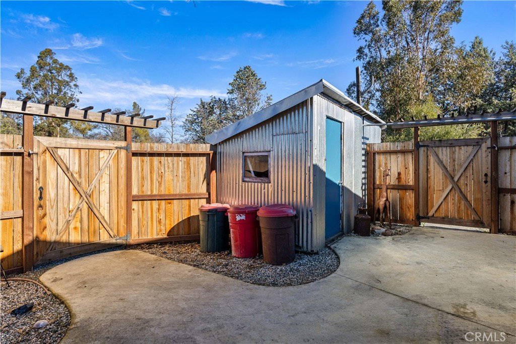 5235 Gaddy Property Photo 25