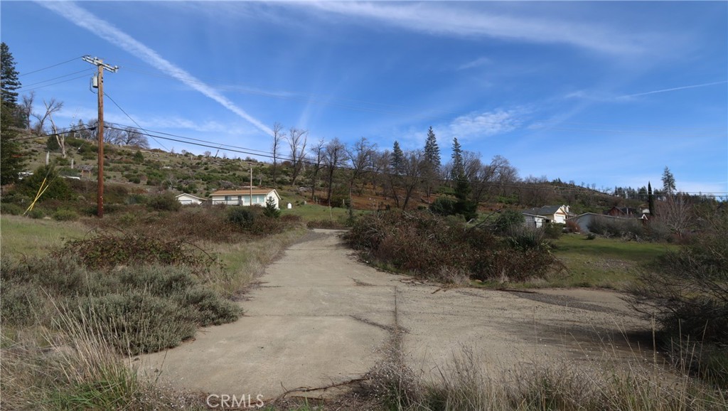 15057 E Hoberg Drive Property Photo 1