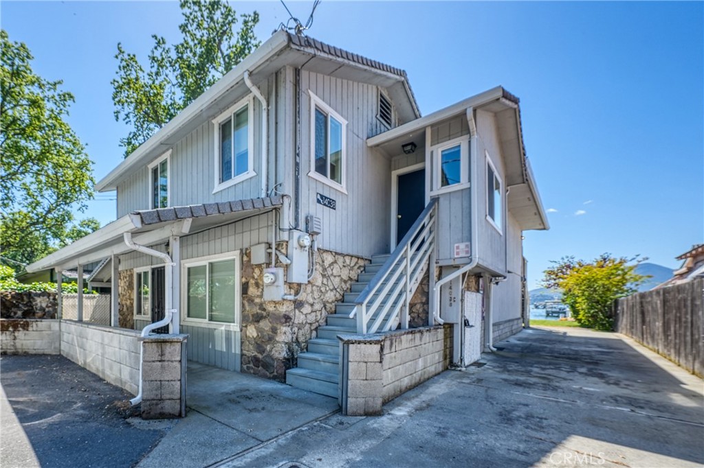 14038 Rosewood Lane Property Photo 4