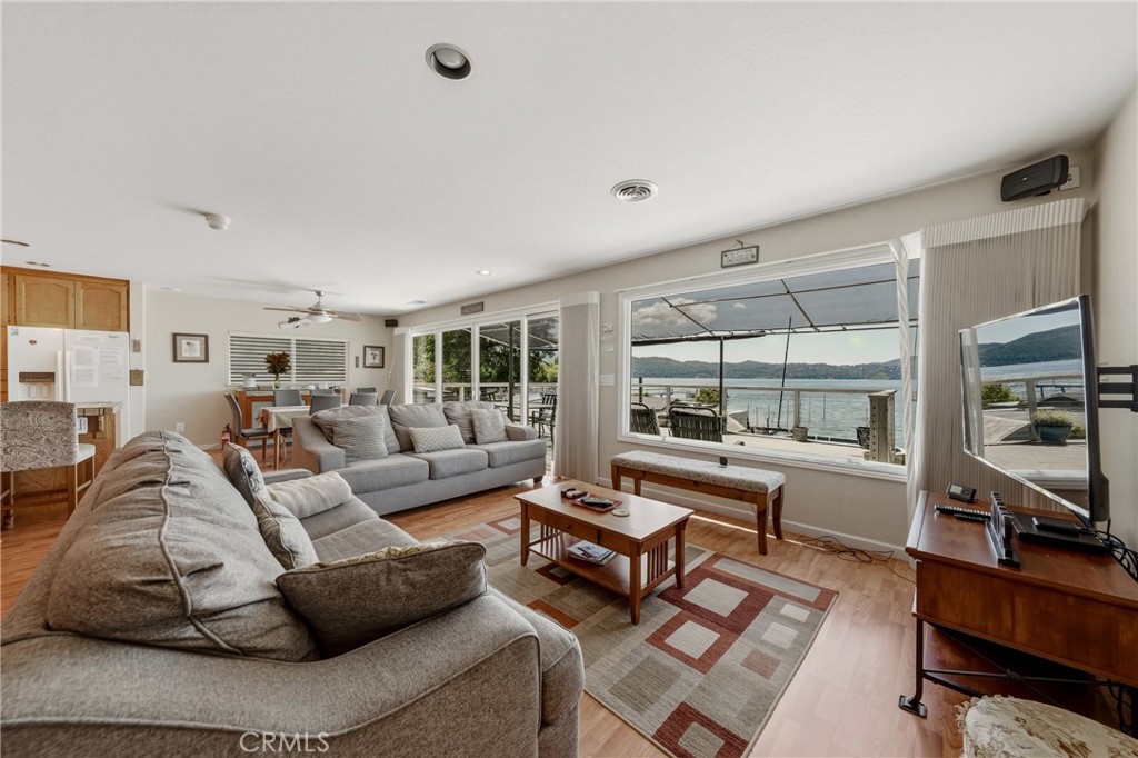 14038 Rosewood Lane Property Photo 10