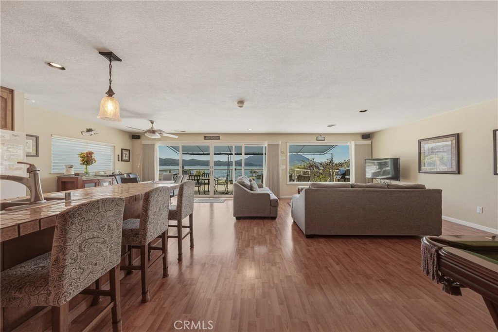 14038 Rosewood Lane Property Photo 11