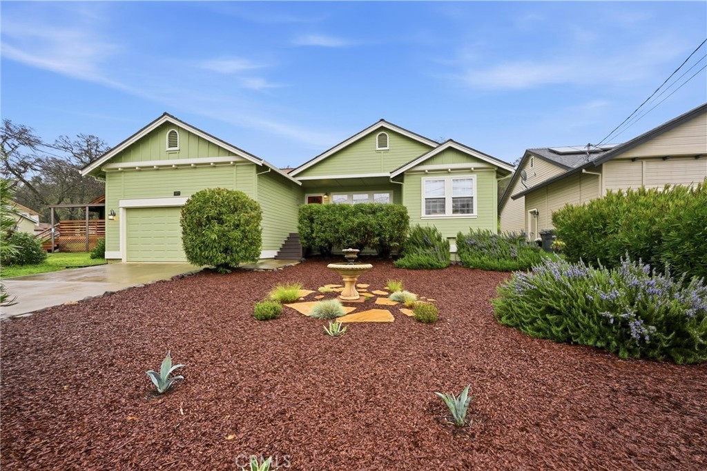 19072 Hidden Valley Property Photo 1