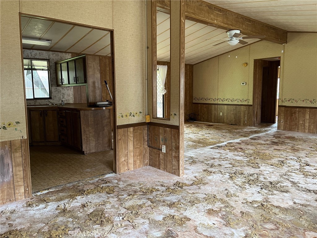 3701 Spring Valley Road Property Photo 4
