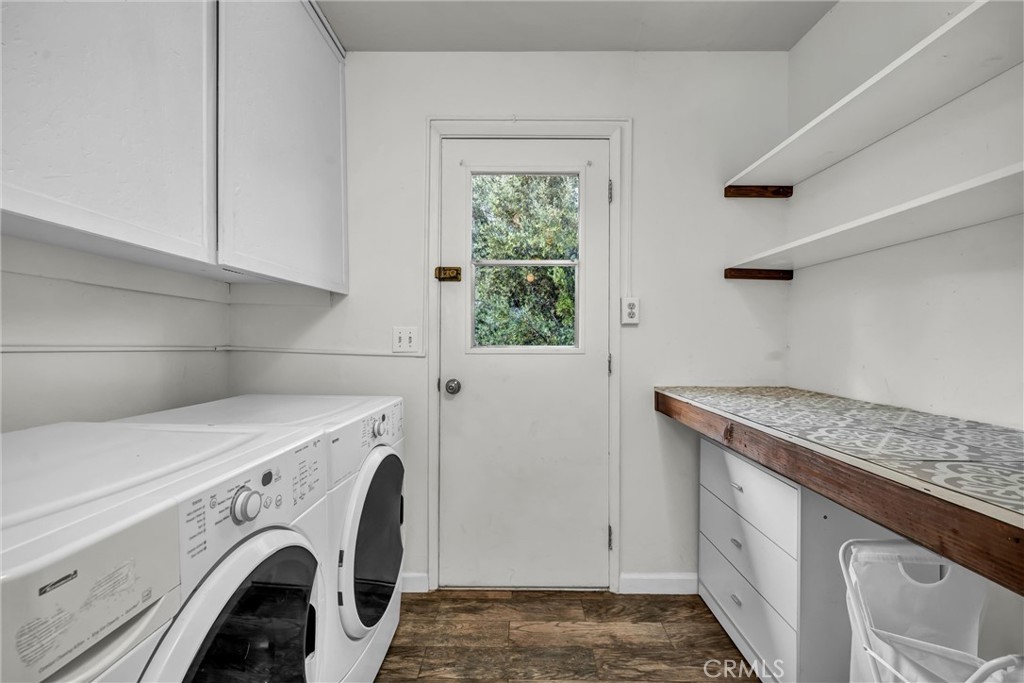 18528 North Shore Drive Property Photo 29