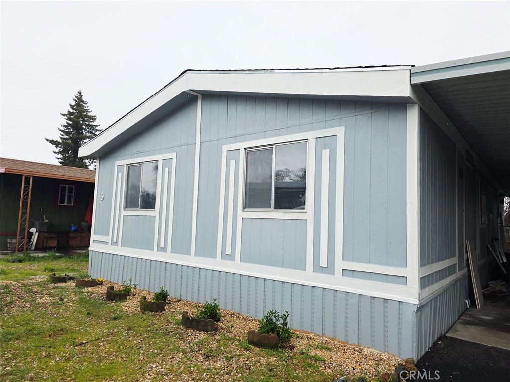 5330 Lakeshore 9 Property Photo 1