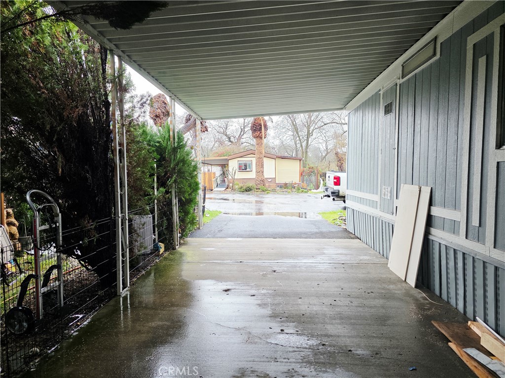 5330 Lakeshore 9 Property Photo 3