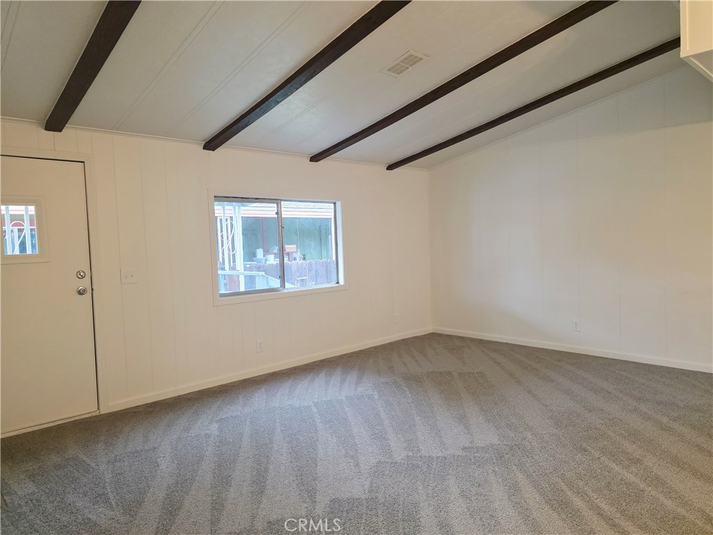 5330 Lakeshore 9 Property Photo 7