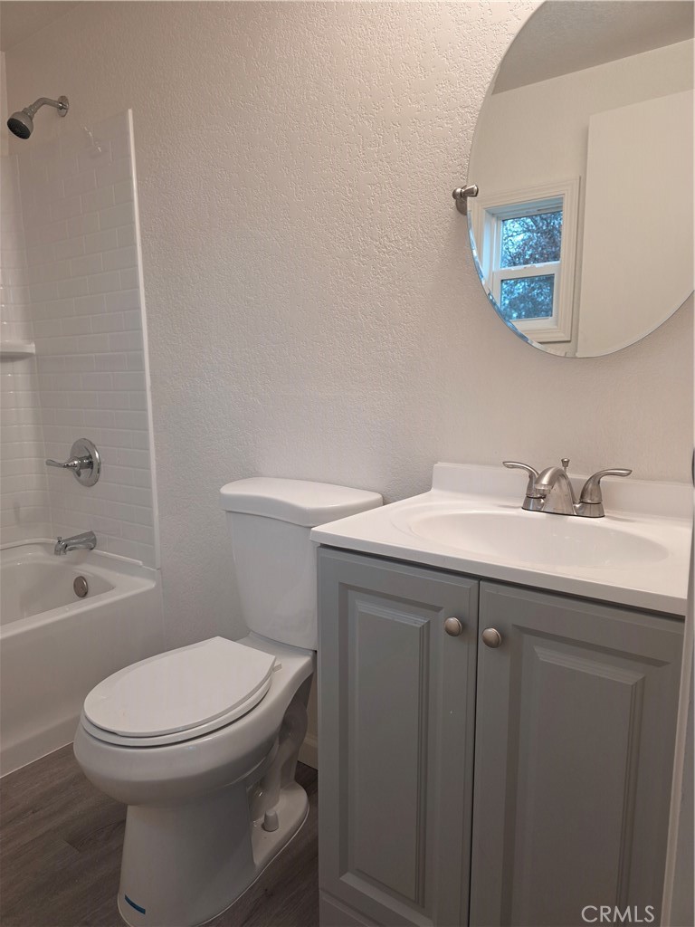 5330 Lakeshore 9 Property Photo 16