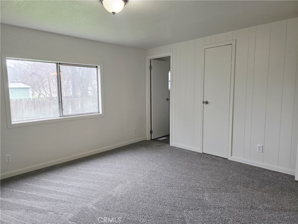5330 Lakeshore 9 Property Photo 21